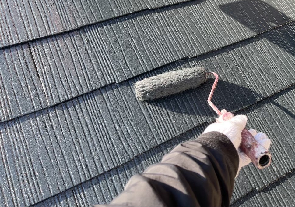 屋根塗装のポイント解説：スレートの塗装はいつごろがタイミング？