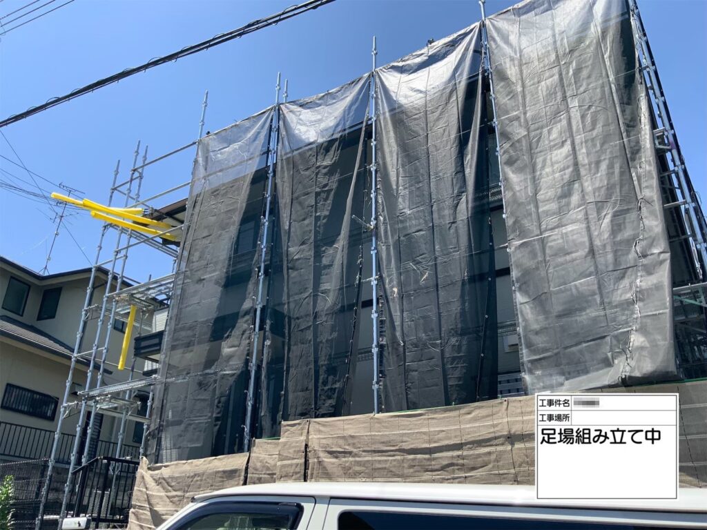 大阪府河内長野市　H様邸　屋根・外壁塗装工事　足場組み立て設置