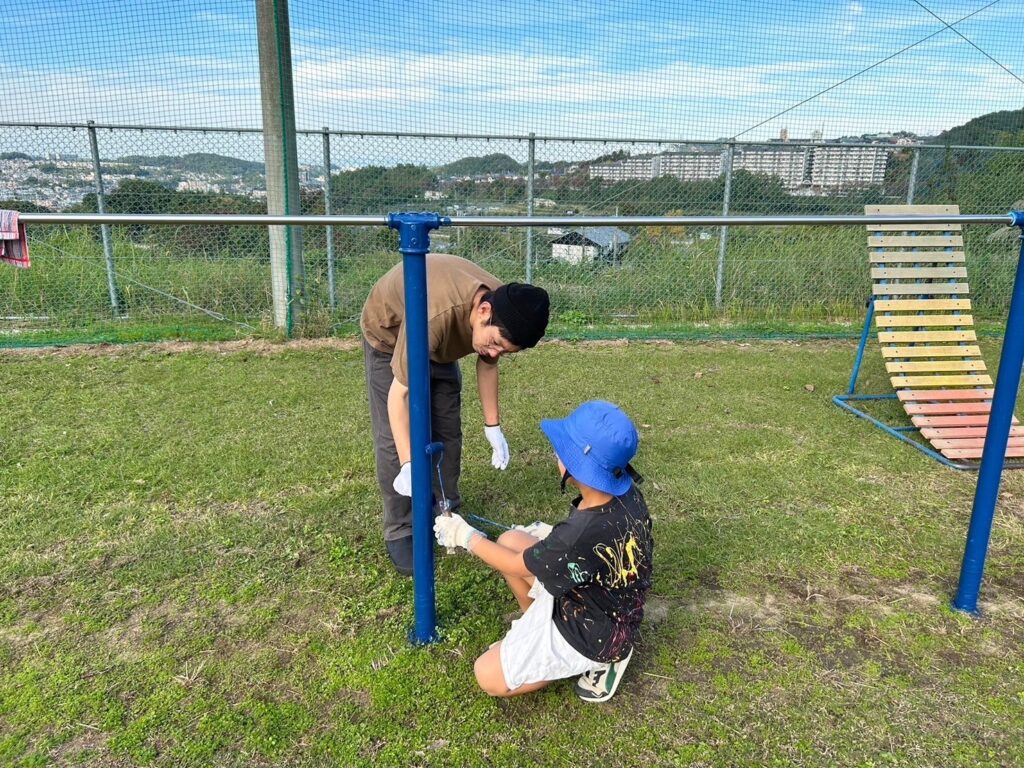 大阪府河内長野市　石仏小学校で塗装ボランティア活動をしてきました！