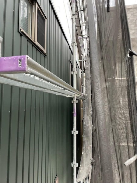 大阪府大阪狭山市 K様邸 屋根塗装・外壁塗装・外壁カバー工事「無事に雨漏りが止まり、ホッとしています。ありがとうございました。」